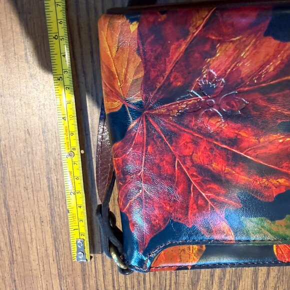 Patricia Nash Navy & Leaf Print Leather Crossbody - Like-New - So Pretty! - Picture 10 of 13